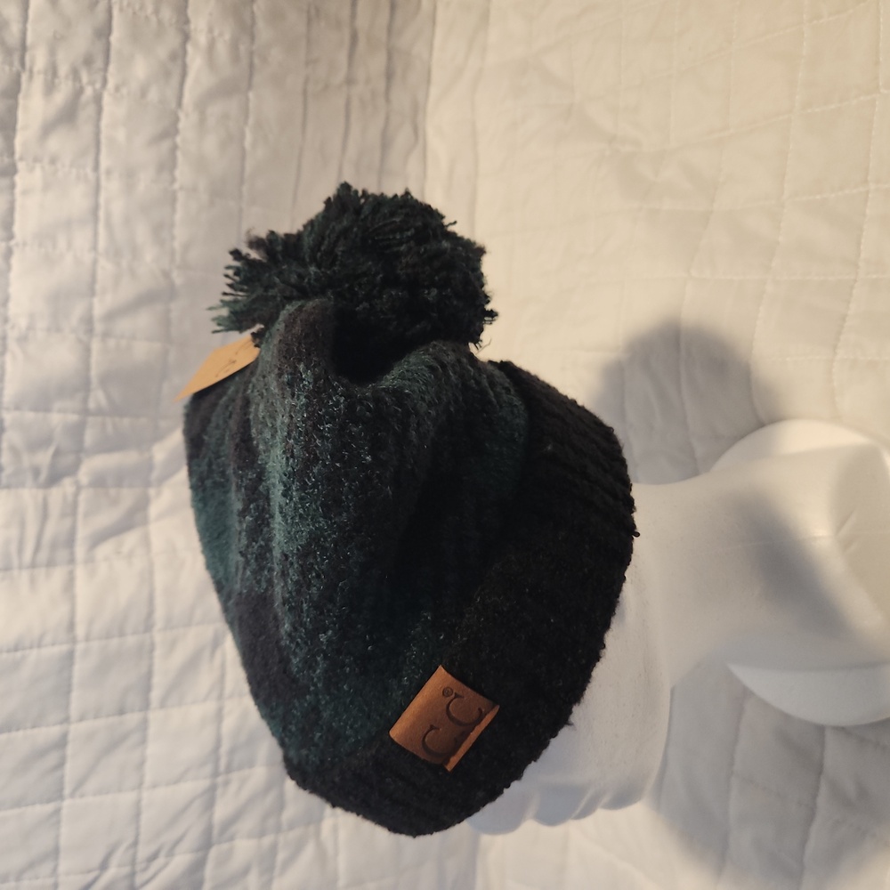 Hat - Picture 3 of 5